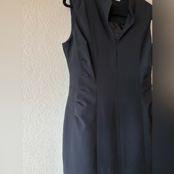 Calvin Klein Black Dress, Front Slit, Side Zip, Perfect‎ Little Black Dress 12 - Picture 2 of 9